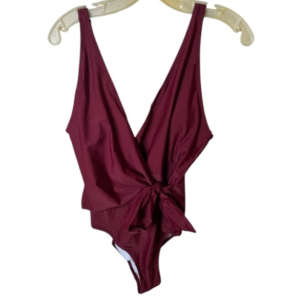 Maroon Cupshe Solid One-Piece Swimsuit Medium - Picture 6 of 7